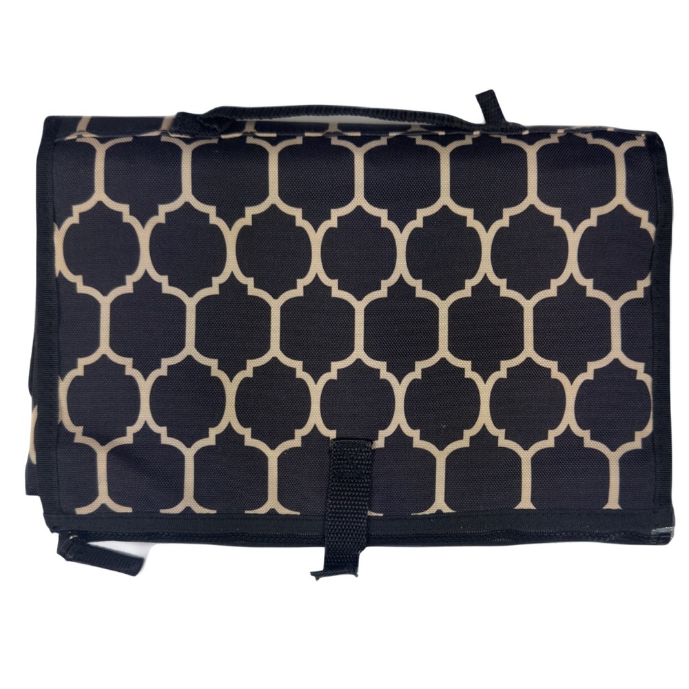Skip Hop Travel Diaper Changing Pad Station & Bag Unisex black & tan - Picture 2 of 15